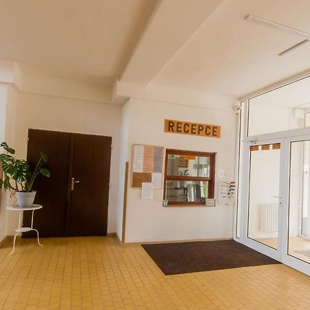 Hostel Favorit Týn nad Vltavou Kültér fotó